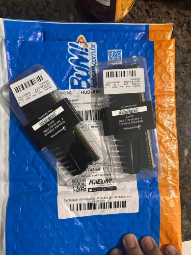Memória RAM DDR4 8gb+ 8gb
