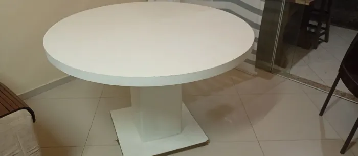 Vendo mesa 4 lugares