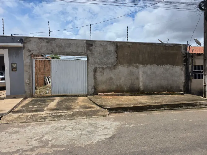 VENDE-SE LOTE