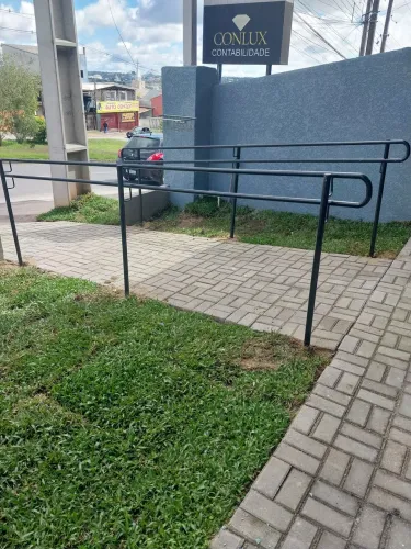 Vende se corrimão novinho