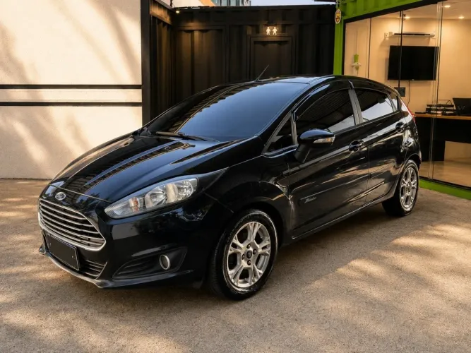 Ford Fiesta 1.6 16V Flex Mec. 5P 2016