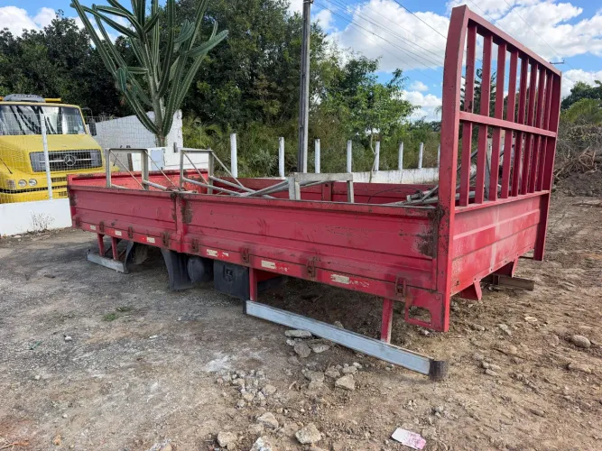 Carroceria de ferro para caminhão 3/4