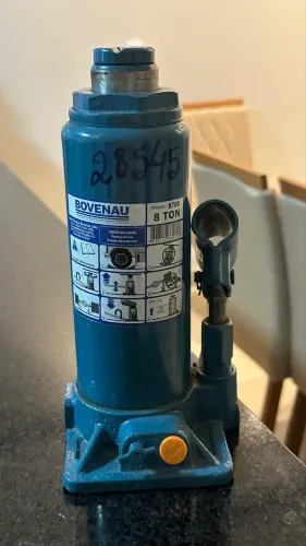 Macaco Hidráulico Garrafa Bovenau de 8 Toneladas (Modelo 8700)