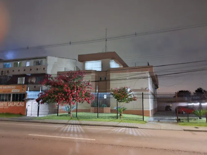 Apto para estudante 300mts do portão UFPR