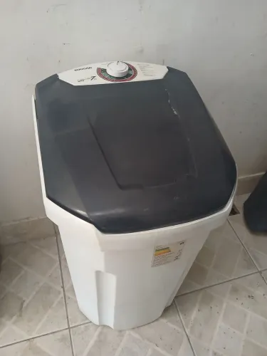 Tanquinho Suggar 7 kilos funcionando perfeitamente