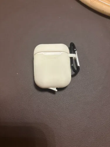 Apple AirPods 2 com Estojo de recarga Lightning (A2031)