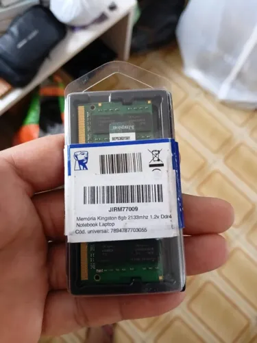 memoria kingston DDR4 2 2133 nunca usada