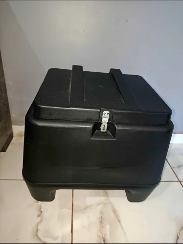 Baú de moto icbras