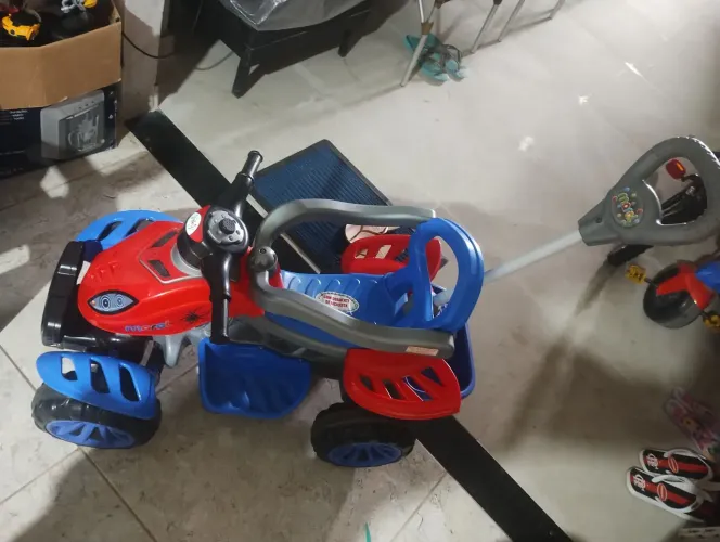 Quadriciclo masculino