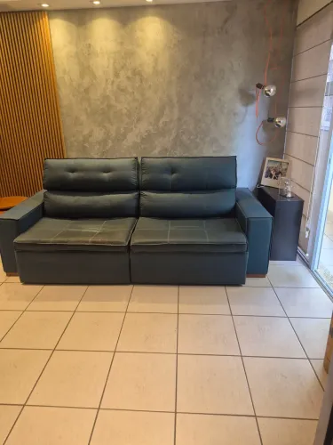 Maravilhoso Sofá Retrátil 