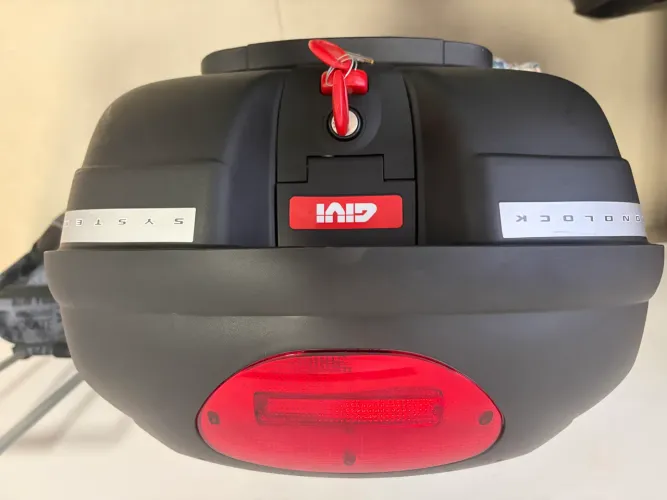 Baú 33 l
