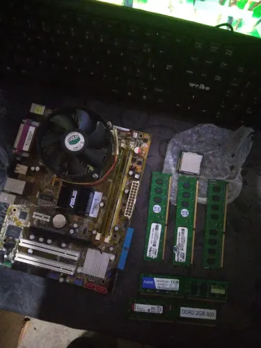 Placa mae lga775 completa, memória dd3, memória ddr2, i3 2100, confira a descrição!!!!!