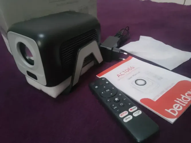 Projetor com Netflix oficial