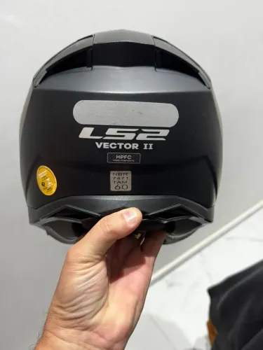 CAPACETE LS2 seminovo