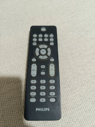 Controle remoto para mini sistem Philips 