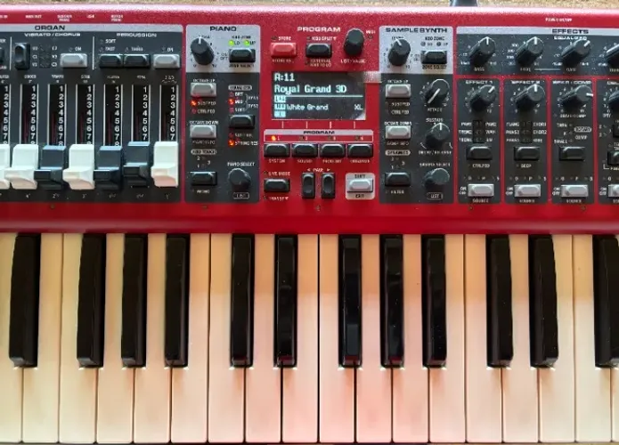 Nord Electro 6 D 73 Teclas
