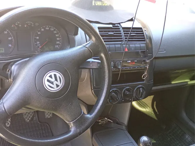 Volkswagen Polo 1.6 Mi/s.ouro 1.6 MI Tot.flex 8V 5P 2005