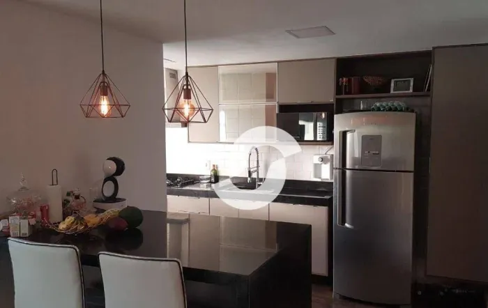 Apartamento em São Domingos com 3 dormitórios à venda, 130 m² por R$ 840.000 - São Domingo