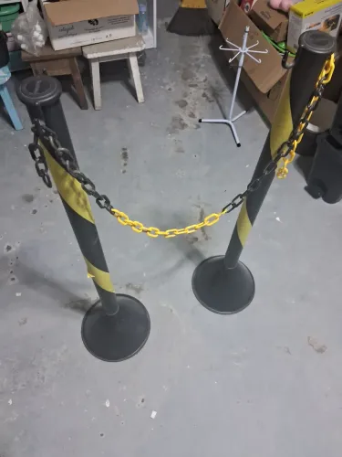 Pedestal de sinalização de plástico