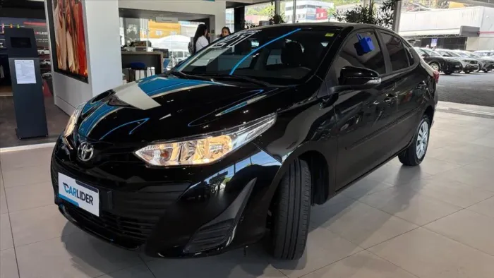 Toyota Yaris XL Live Sedan 1.5 Flex 16V 4P AUT 2021