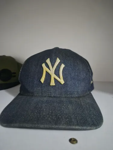 Boné New Era Yankees, Jeans