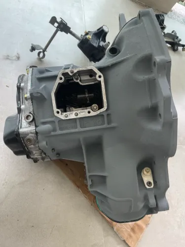 CAMBIO F18 GM