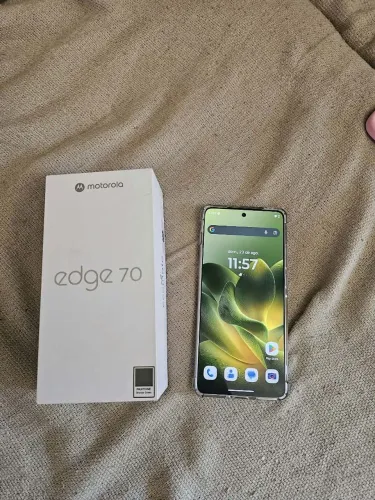 Motorola edge70