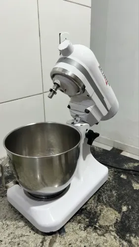 Batedeira planetária 