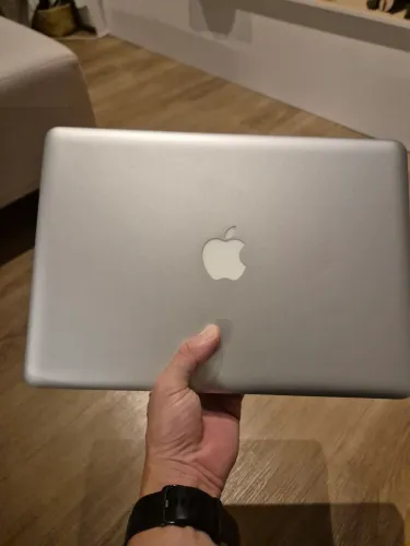 MacBook pro 13' 2011