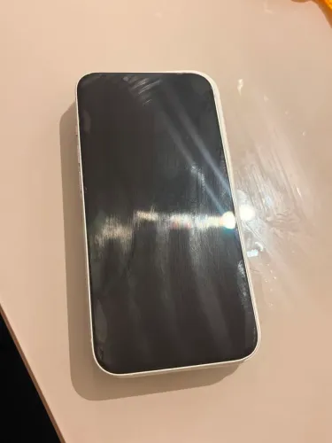 iPhone 13 branco 128 gb