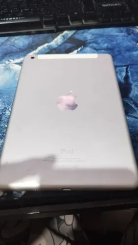 iPad mini 1 retirada de peças tela sem trincos