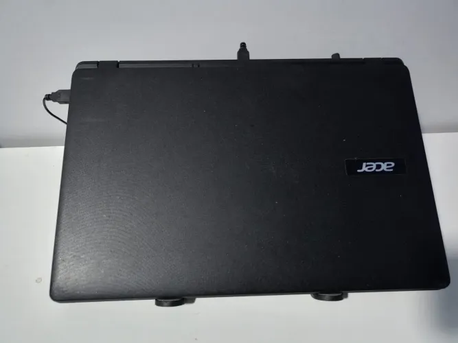 Vendo Notebook Acer ES1-533 - Ótimo estado!