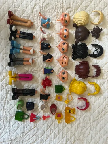 Bonecas desmontáveis 