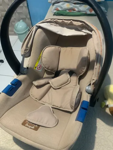 Vendo bb conforto semi novo