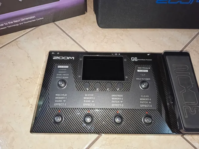PEDALEIRA ZOOM G6