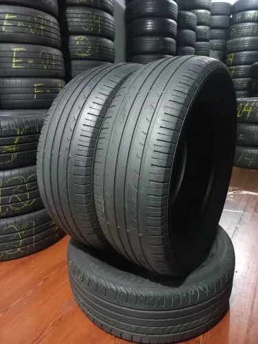 Pneu 205/60/16 Comforser. Dois pneus por R$239,00. Disk entrega 