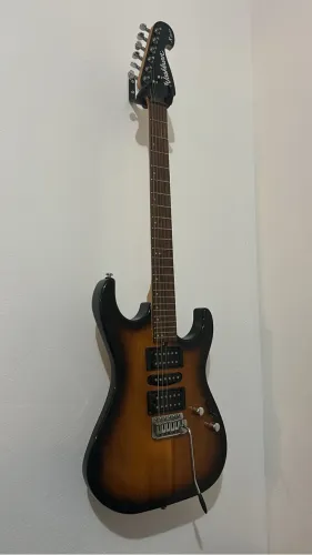 Guitarra Washburn x18