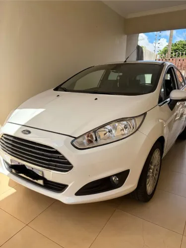 Ford Fiesta Titanium 1.6 16V Flex Mec. 2014