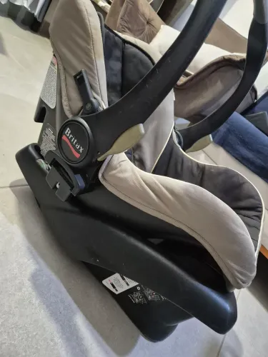 Bebê conforto com base