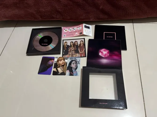 blackpink square up black 
