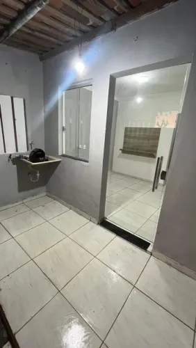 Casa pra alugar no feira 7 rua principal