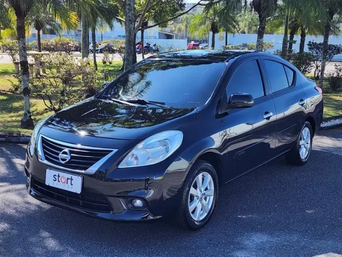 Nissan Versa SL 1.6 16V Flex Fuel 4P Mec. 2013