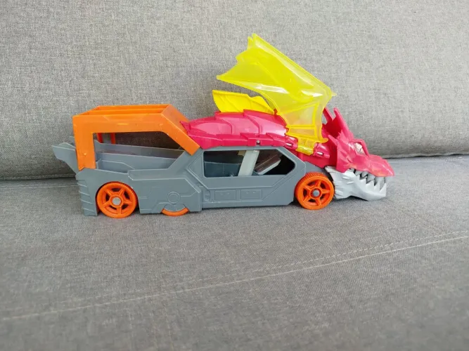 Hot Wheels City Reboque de Dragão 