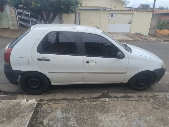 Fiat Palio 1.0 Cel. Econ./italia F.flex 8V 4P 2011