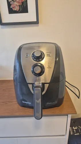 Airfryer Mondial Platinum 4L 1500W em excelente estado 