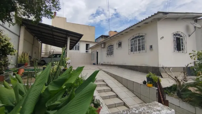 Casa em Real Parque, São José/SC