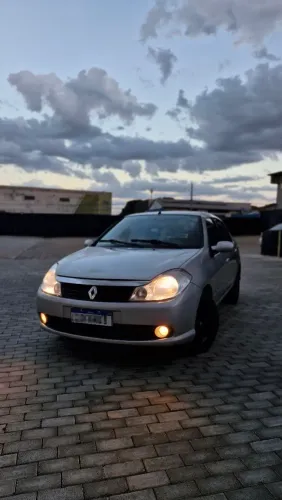 Renault Symbol Privilège Hi-flex 1.6 16V 4P 2010