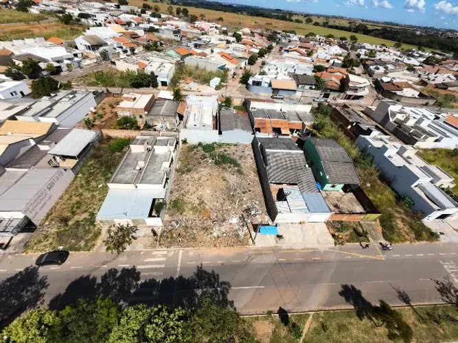 2 LOTES NO RESIDENCIAL SANTA FÉ