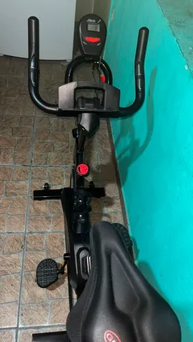 Bicicleta de ginástica 