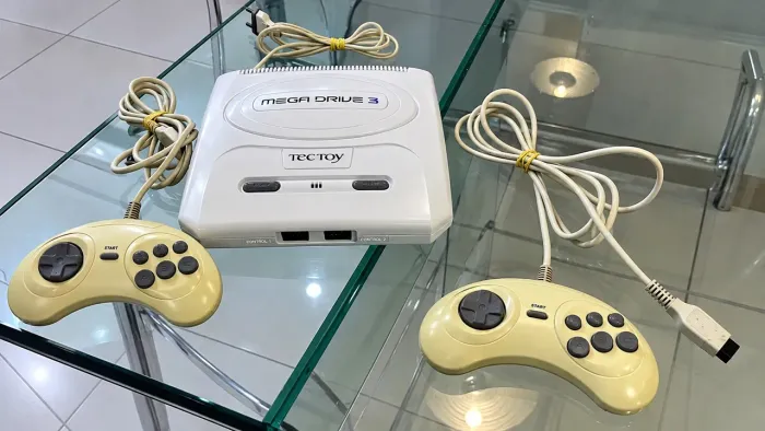 Mega drive 3 extremamente novo